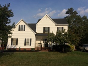 Building Photo - 1834 Rolfe Way