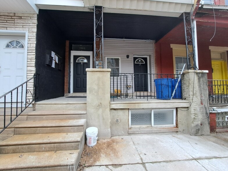 Building Photo - 1353 Jerome St