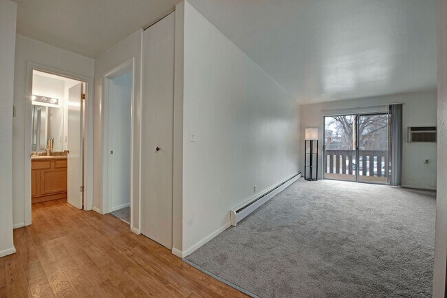 Hyde Park Living Room - Hyde Park