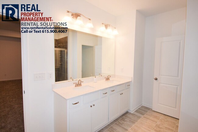 Building Photo - Gorgeous all brick home in Antioch! Attached garage!