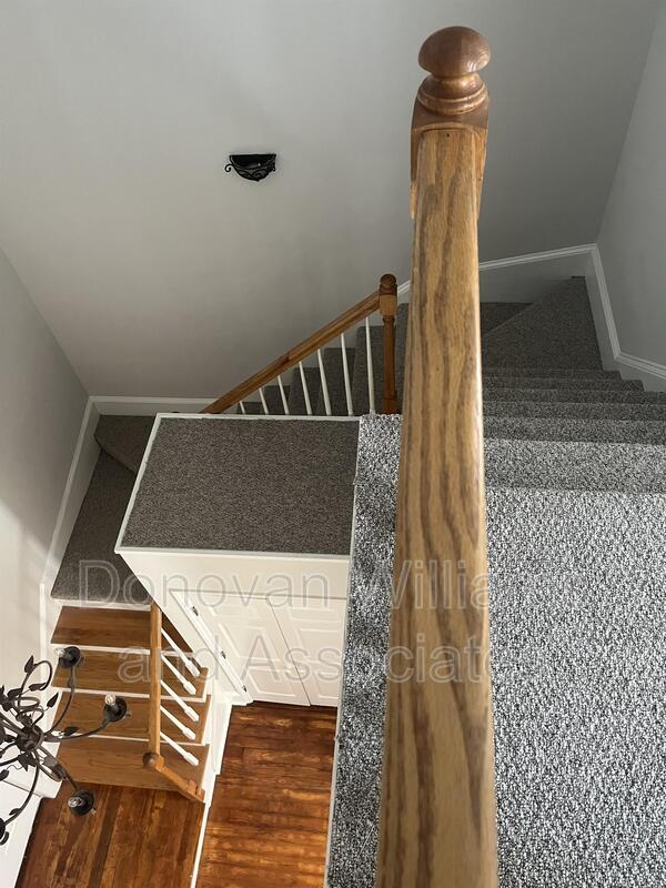 Building Photo - 135 E Wilson Ave