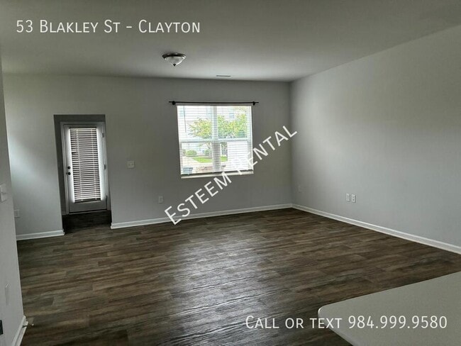 Building Photo - 53 Blakely St