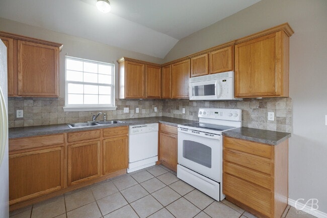 Building Photo - For Lease