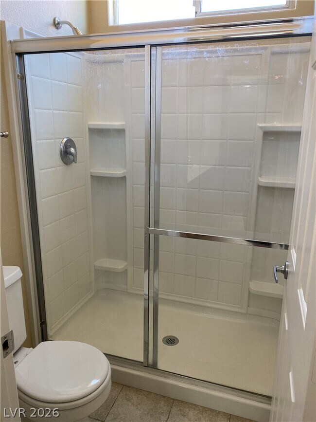 Building Photo - 7686 Hampton Cove Ln