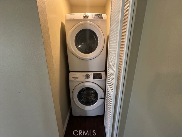 Building Photo - 23843 Hayes Ave