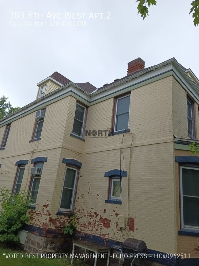 Building Photo - 303 6th Ave W