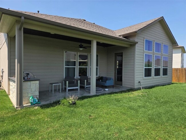 Building Photo - 104 Landry Cv