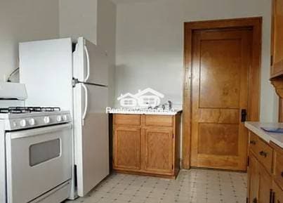 Building Photo - 2354 Benjamin St NE