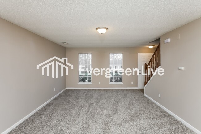 Building Photo - 201 Ambling Cir