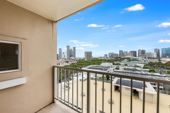 Building Photo - 785 Kinau St