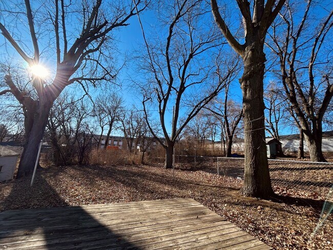 Building Photo - House