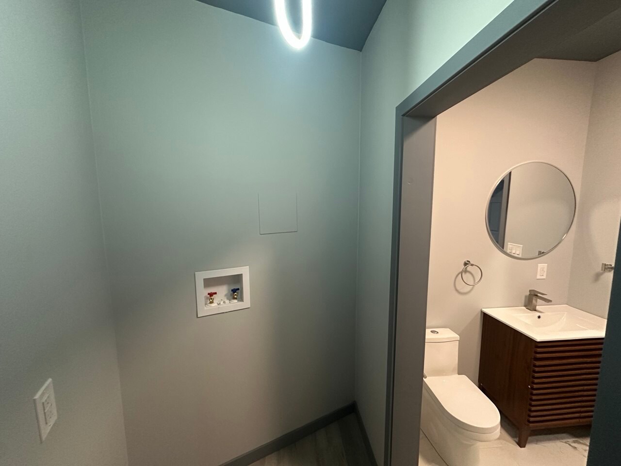 Building Photo - 2552 Brownsville Rd