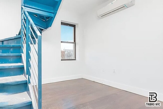 Building Photo - Prime 1-Bedroom Apartment – The Bushwick D...