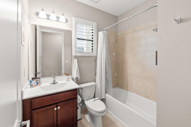 Building Photo - 3263 Dunning Dr