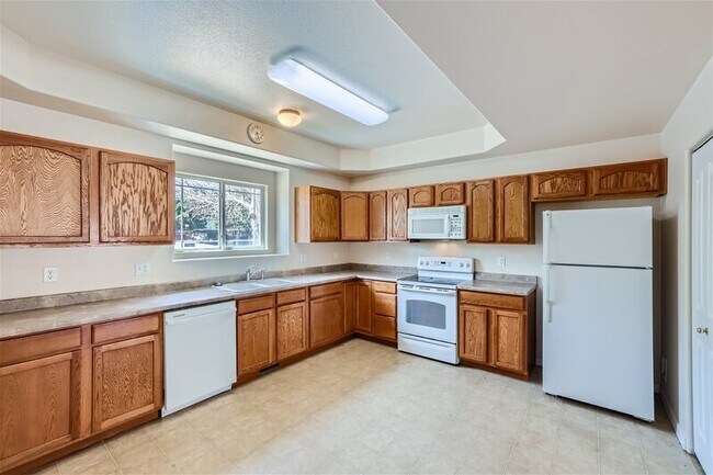 Building Photo - 2225 Stepping Stones Way