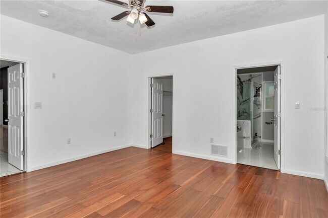 Building Photo - 14550 SW 61st Ct