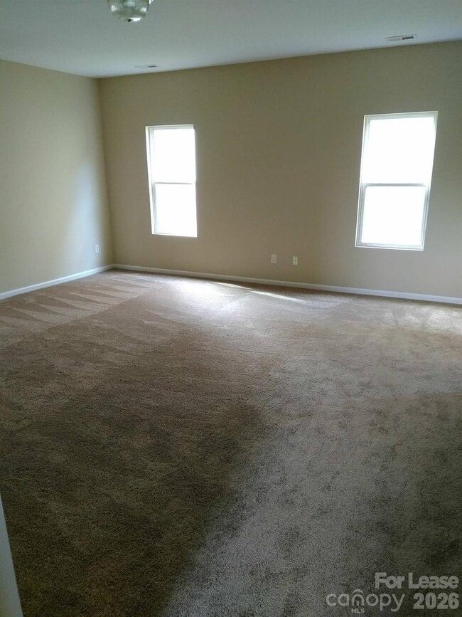 Building Photo - 7708 E Lane Dr