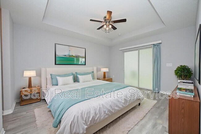 Building Photo - 5662 Tower Palms Ln