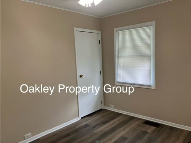 Building Photo - 1304 Wrenn Ct