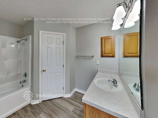 Building Photo - 5487 Marsala Ln