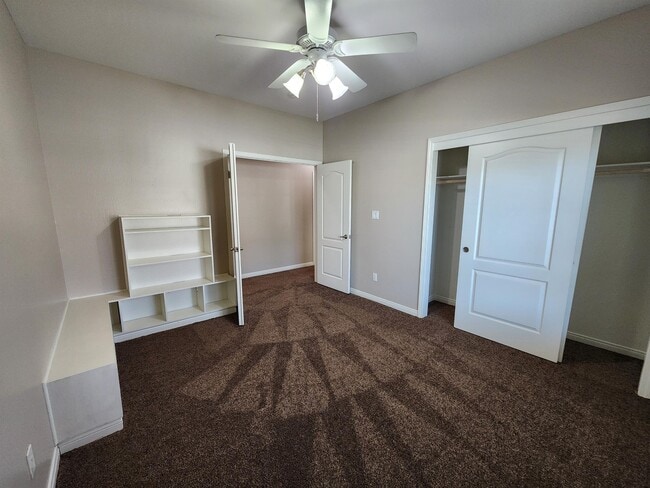 Building Photo - 5104 Villa Bella Ln