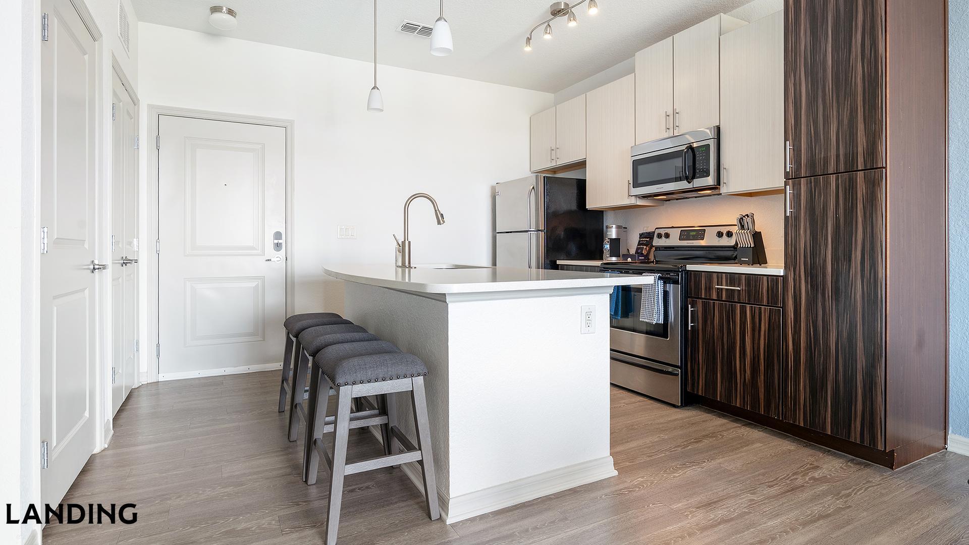 Building Photo - 9301 Summit Centre Way