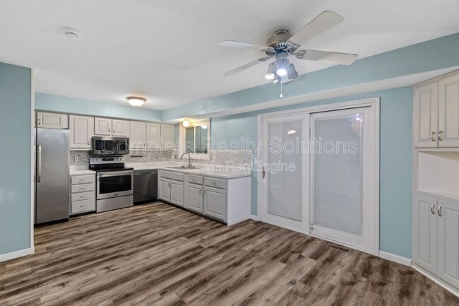 Building Photo - 26 Timberbrook Dr