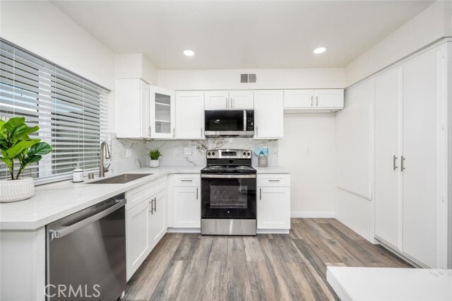 Building Photo - 9548 Bloomfield St