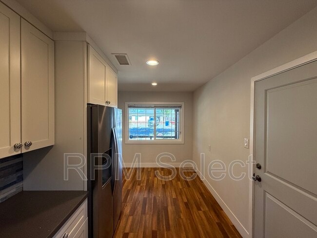 Building Photo - 5021 73rd St