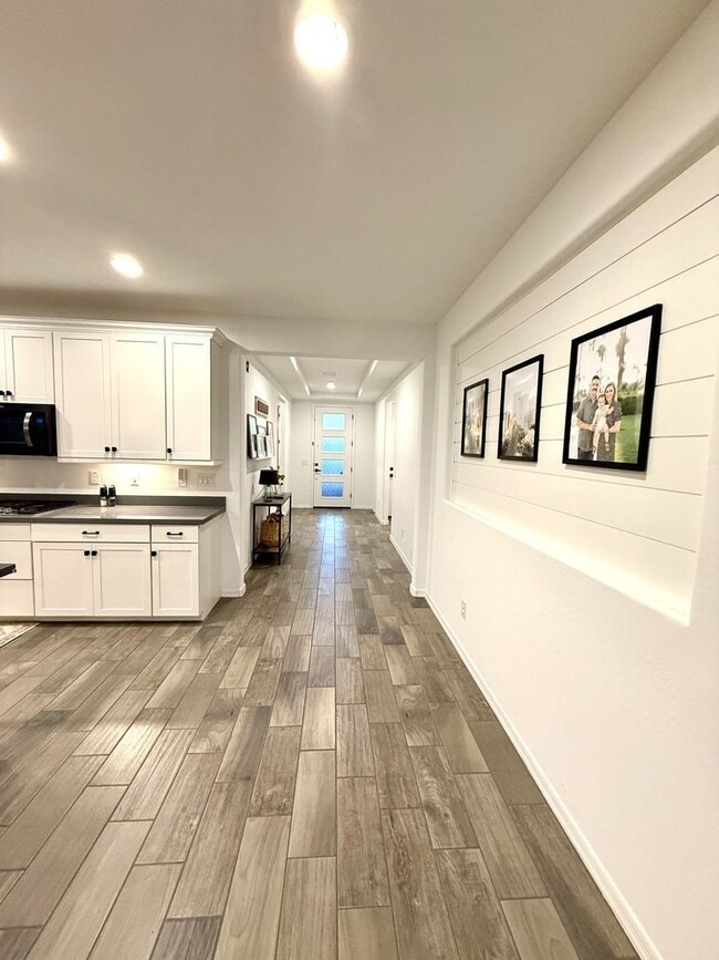 Building Photo - 18852 W Marshall Ave