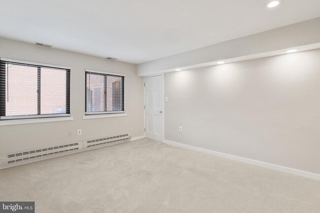 Building Photo - 11311 Harborside Cluster