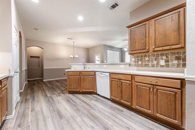 Building Photo - 8832 Stirrup Way