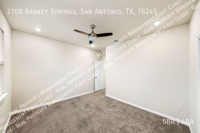Building Photo - 2708 Barkey Spgs
