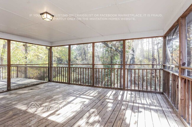 Building Photo - 1847 Rainbow Ln