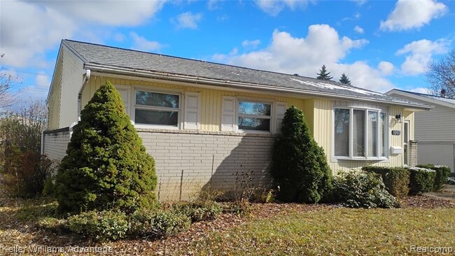 Building Photo - 1265 Woodbourne St