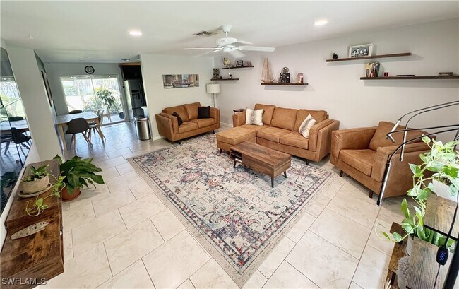 Primary Photo - 171 Crown Dr