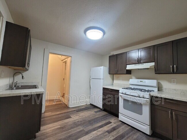 Building Photo - 1224 V St