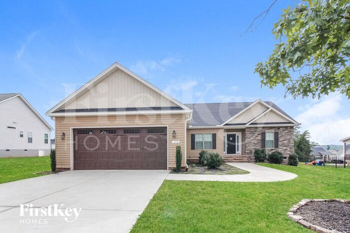 Primary Photo - 172 Greythorn Dr