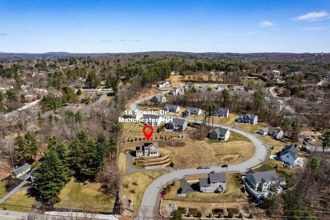 Building Photo - 18 Scenic Dr