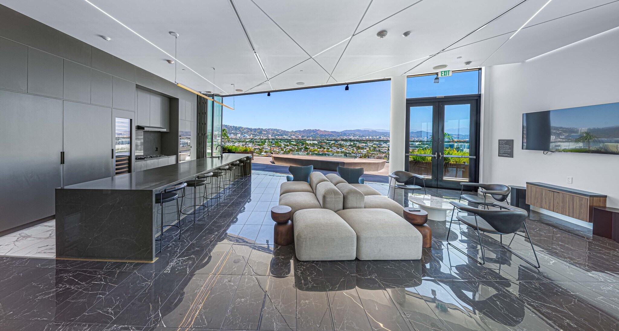 Building Photo - 6401 Wilshire Blvd