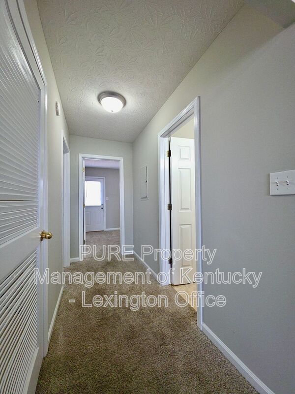 Building Photo - 126 Grinder Ct