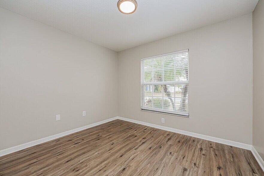 Building Photo - 5322 Watson Rd