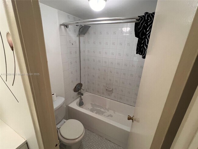 Building Photo - 7727 SW 86th St