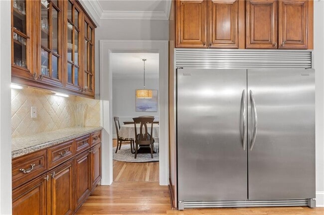 Building Photo - 685 E Morningside Dr NE