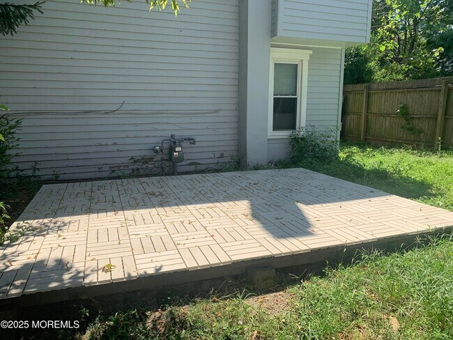 Building Photo - 1000 Sewall Ave