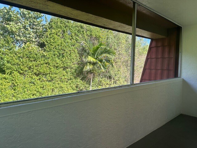 Building Photo - 22615 SW 66th Ave