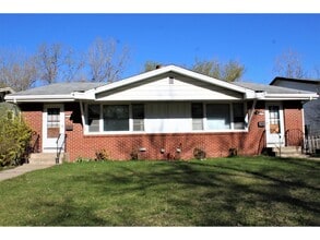 Building Photo - 3 Bed, 1.5 Bath Home in Prime Columbia Heights Location