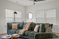 Building Photo - 7047 Lash Ln