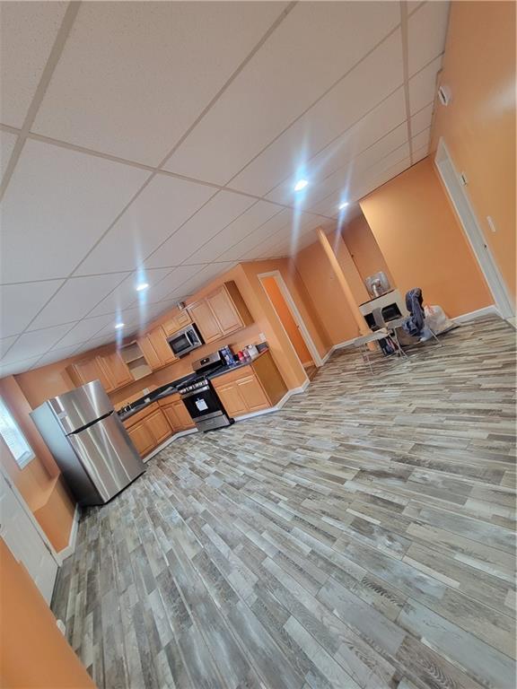 Building Photo - 350 Dyer Ave