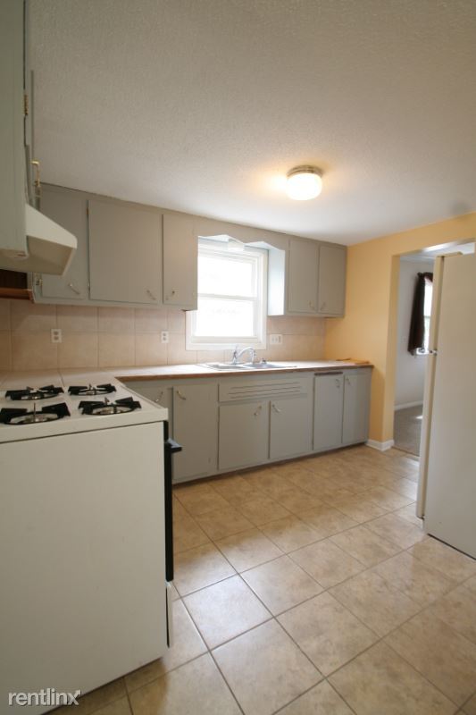Building Photo - 3 br, 1 bath House - 840 5th Ave SE